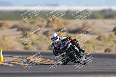 media/Nov-06-2023-Moto Forza (Mon) [[ce023d0744]]/3-Intermediate Group/Session 5 (Turn 4)/